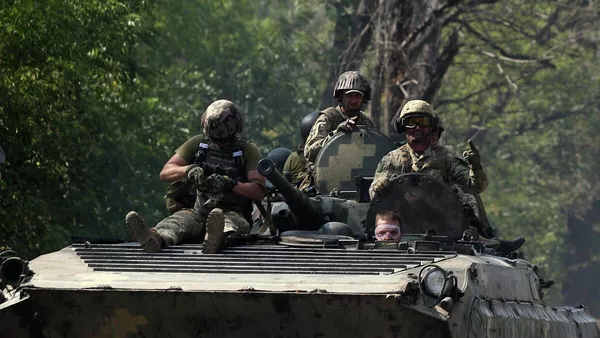 Almaniyanın NATO-dakı daimi nümayəndəsi: Ukraynaya kömək etmək məcburiyyətində deyilik