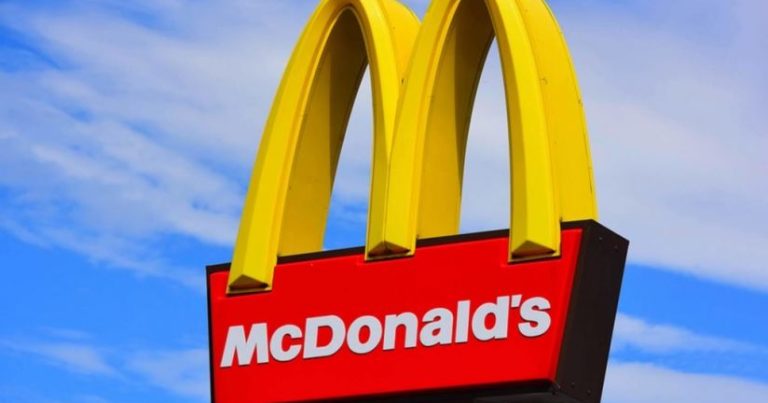 “McDonalds Azərbaycan”ın yüz minlərlə vergi borcu var… – Fotofakt