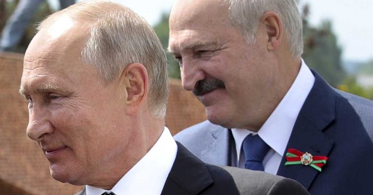Savik Şuster: Putinin Belarusdan Ukraynaya hücum etməsi üçün Lukaşenkonun razılığına ehtiyac olmayacaq