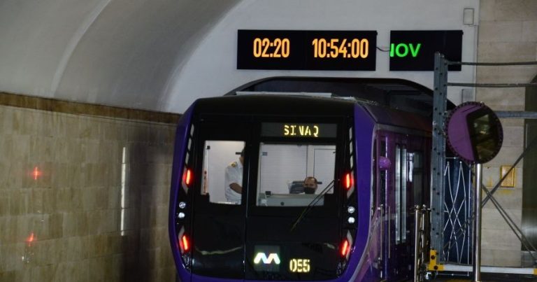 Bakı metrosunda maşinist qatar idarə edərkən öldü – YENİLƏNİB