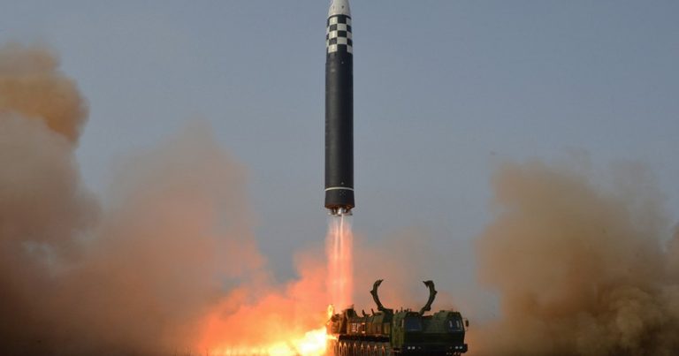 Şimali Koreya Yaponiya doğru yeni ballistik raket buraxdı: ABŞ Cənubi Koreya ilə bərabər dərhal hərbi tələmlərə başladı