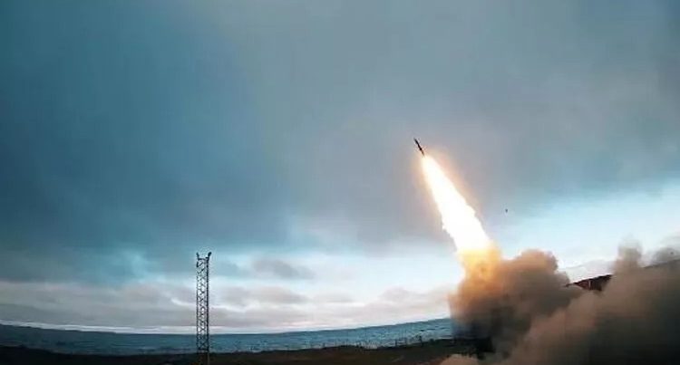 Ukrayna Krımı Böyük Britaniyanın uzaqmənzilli raketləri ilə vuracaq