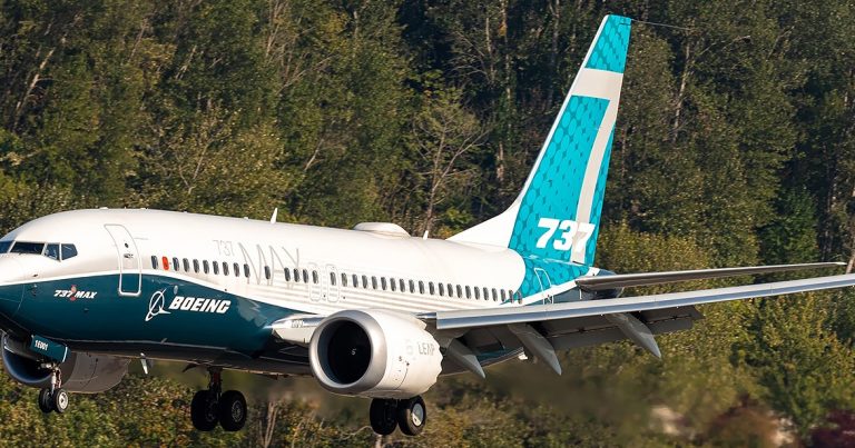 Rusiyaya məxsus “Boeing 737-7JU” təyyarəsi ABŞ-da “həbs edildi”