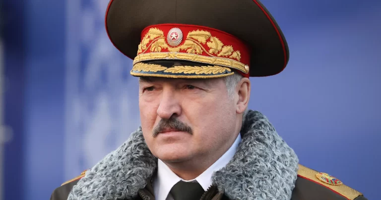 Aleksandr Lukaşenko: Rusiya Belarusda taktiki nüvə silahlarının yerləşdirilməsi üçün hazırlıqlara başlayıb