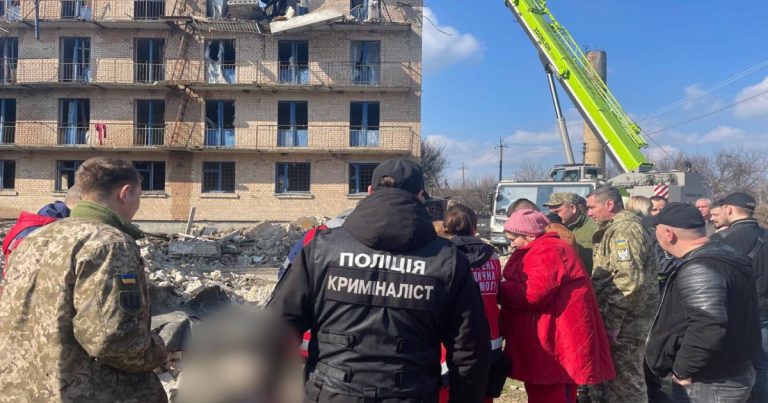 Raket hücumu nəticəsində Kiyev vilayətində 4 nəfər ölüb