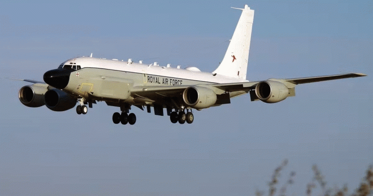 Böyük Britaniyanın “Boeing” RC-135 kəşfiyyat təyyarəsi Qara dəniz səmasında
