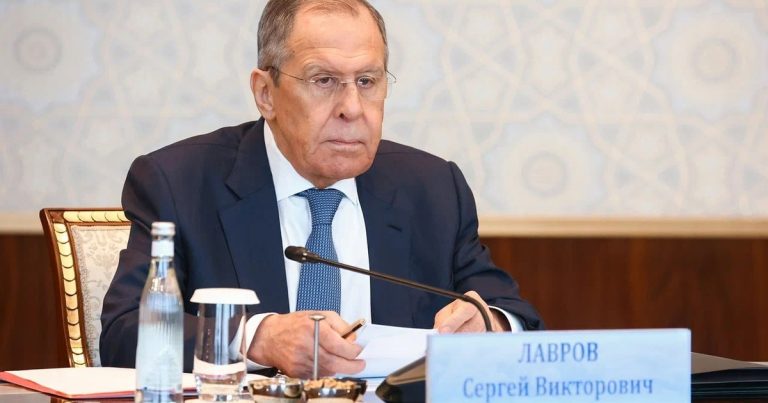 Sergey Lavrov: Ukraynadakı münaqişənin dərhal bitməsini istəyirik