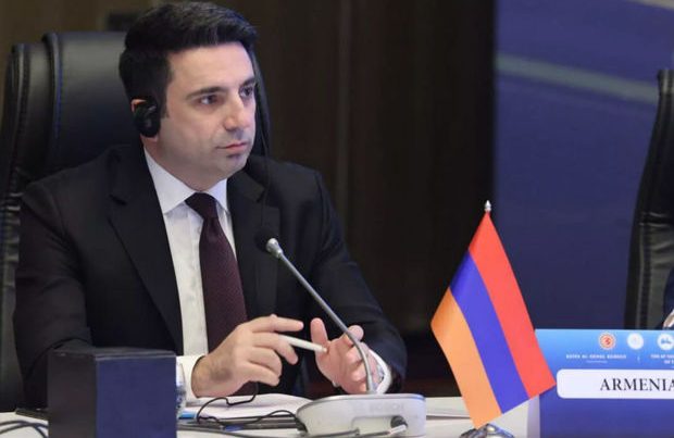 Ermənistan parlamentinin sədri: “Sülh müqaviləsini imzalamağa hazırıq”