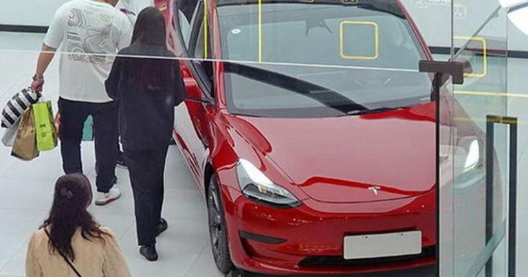 “Tesla” dünyanın ən çox satılan avtomobili oldu