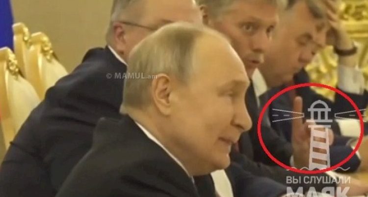 Peskovun Putinlə görüş zamanı Paşinyana jestlərlə təsir etdiyi görüntülər… – Şok video