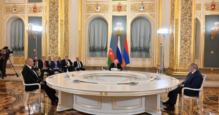 Moskva görüşü: “Alternativ yollar axtarışında olan Rusiyanın Cənubi Qafqazda öz gizli gündəliyi var”