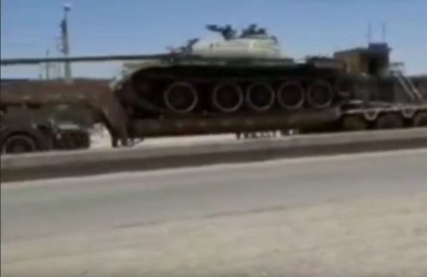 “Taliban” Əfqanıstan-İran sərhədinə hərbi texnika və tanklar göndərdi – VİDEO