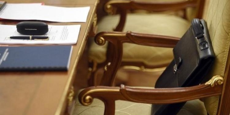 Deputat Etibar Əliyevin dediyi “10 ili başa vuran, 20 ildən çox işləyən” rektorlar kimlərdir? – SİYAHI