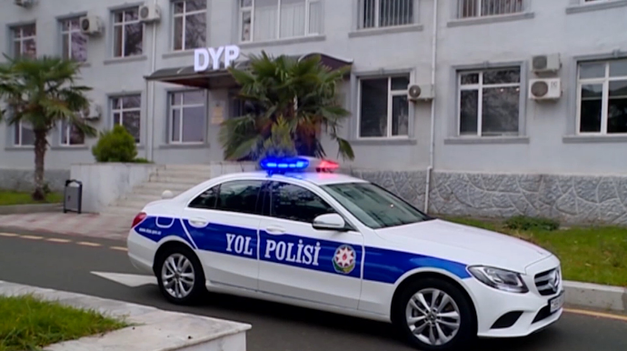 Bakıda polislərlə sürücü arasında gərginlik – FOTO/VİDEO
