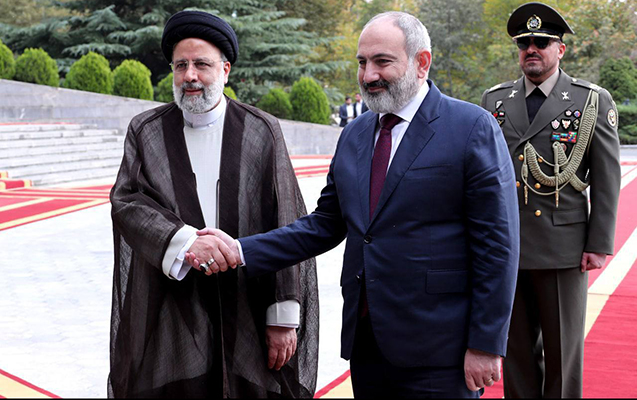 İran prezidenti Nikol Paşinyana “doğru yolda” olmadığını xatırlatdı