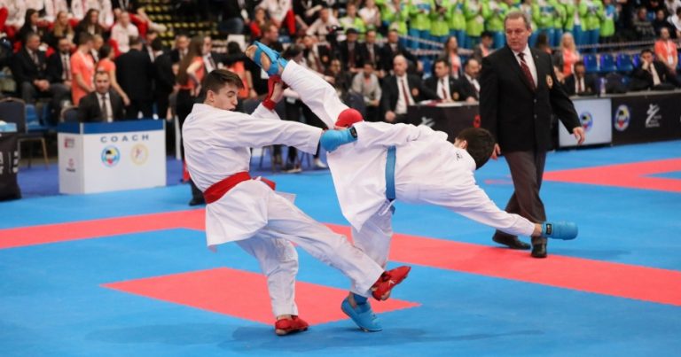 Avropa çempionatında 3 qızıl, 1 gümüş medal qazanan Azərbaycan karateçiləri Vətənə qayıdıblar