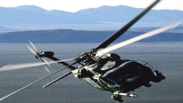 Helikopter magistral yolun tən ortasında qəza enişi edib