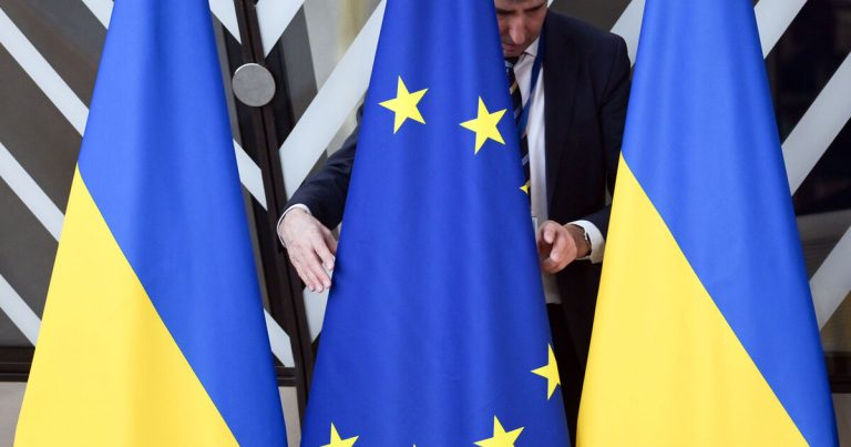Brüssel 2024-cü ildə Ukraynaya yardım üçün Aİ ölkələrinə təzyiqi artıracaq