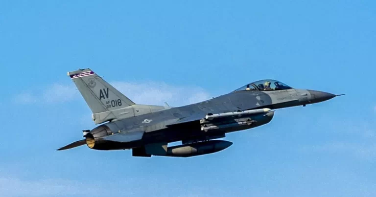 ABŞ-ın “F-16” qırıcısı Cənubi Koreyada qəzaya uğrayıb
