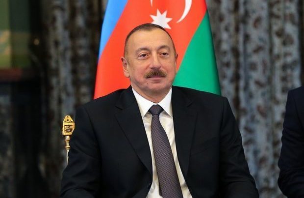 Prezident: “Gələn il hərbi təyinatlı məhsulların istehsalına ən azı bir milyard manat sərmayə qoyulacaq”