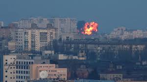 Kiyev səhəri partlayışlarla açdı: ruslar qanadlı raketlərlə hücum edir