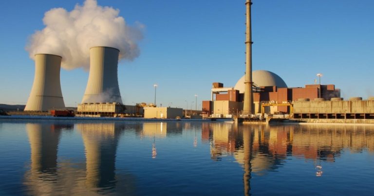 İran yeni atom elektrik stansiyasının tikintisinə başlayıb