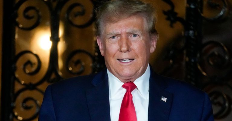 ABŞ prezidentliyinə namizəd Nikki Heyli Donald Tramp üçün: O, qeyri-sabit və ağlını itirmiş adamdır