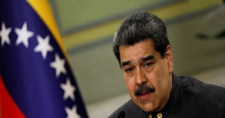 Maduro Karakasda mitinqdə ona sui-qəsd təşkil olunduğunu bildirib