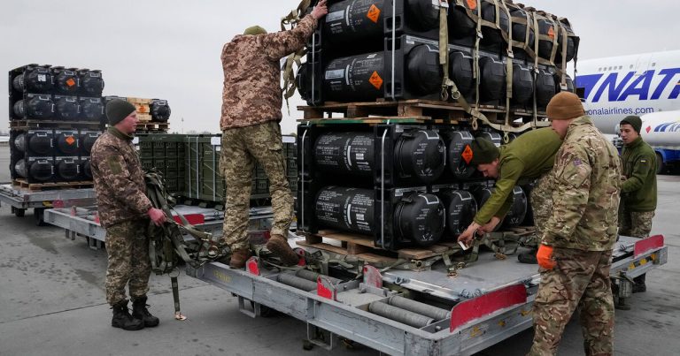 Qərb ölkələri Ukraynaya yeni yardım paketinin nəticələri barədə xəbərdarlıq edib