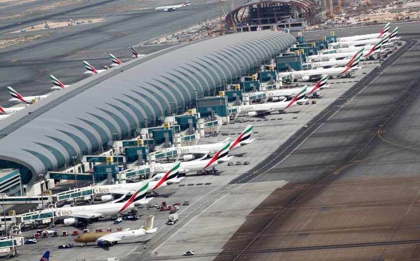 Dubayı sel basdı, Dubay Beynəlxalq Hava Limanı işini dayandıdı