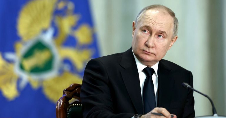 Putin:”Dünyada yeni epidemiya riski yüksəkdir”