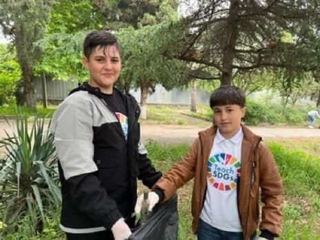 BMT-nin DİM təhsil proqramı tələbələrindən ibarət komanda təmizlik aksiyası keçirdi