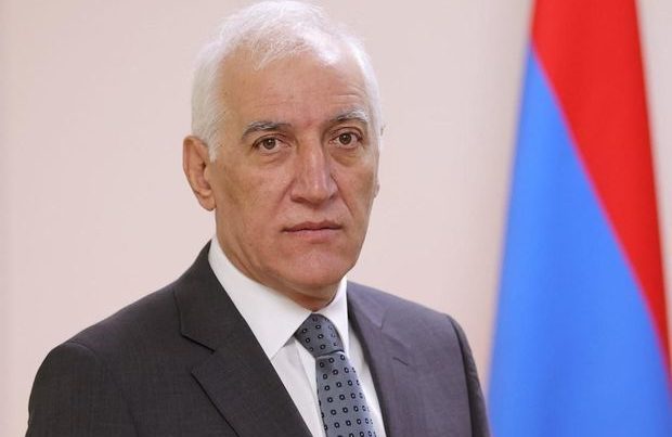 Ermənistan prezidenti ABŞ-yə işgüzar səfərə gedib
