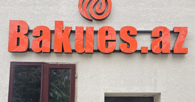 “Bakues.az” saytının yeni ofisi açıldı
