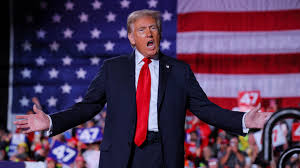 Donald Tramp keçirdiyi seçki kampaniyası çərçivəsində küllü miqdarda borca düşüb