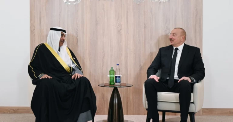 Prezident İlham Əliyev Küveyt Dövlətinin vəliəhdi ilə görüşüb