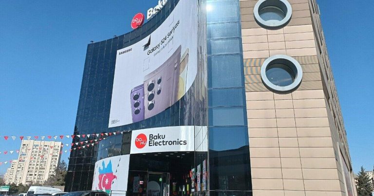 “Baku Elektroniks” müştəriləri aldadır? – 4 min manata satdığı telefon…