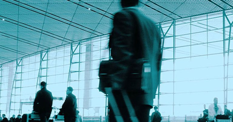 Azərbaycanlı 2 milyonluq qızılla aeroportda tutuldu