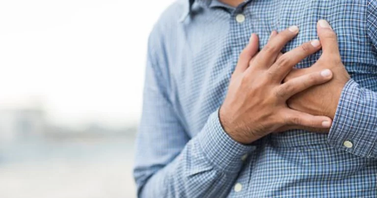 Nazir köməkçisinin atası infarktdan öldü: Qızının faciəsinə tab gətirmədi