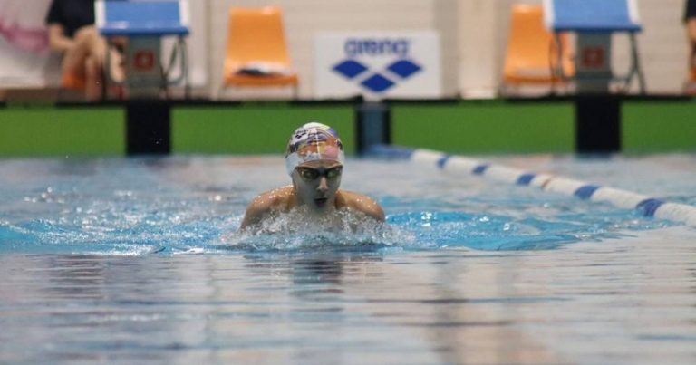 Azərbaycan üzgüçüləri Estoniyada 22 medal qazanıb