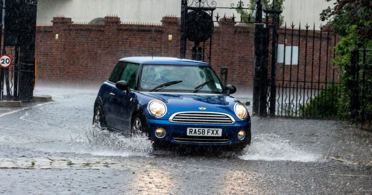 Alimlər İngiltərədə 2050-ci ilə qədər sel təhlükəsi barədə xəbərdarlıq ediblər