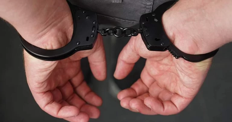 Rusiyada “Volqoneft-212” və “Volqoneft-239” tankerlərinin kapitanları həbs edildilər