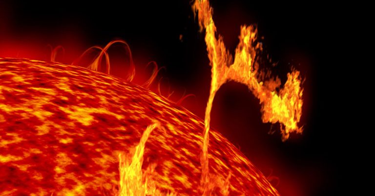 Rusiyalı alimlər güclü günəş partlayışının yaxınlaşdığı barədə xəbərdarlıq ediblər