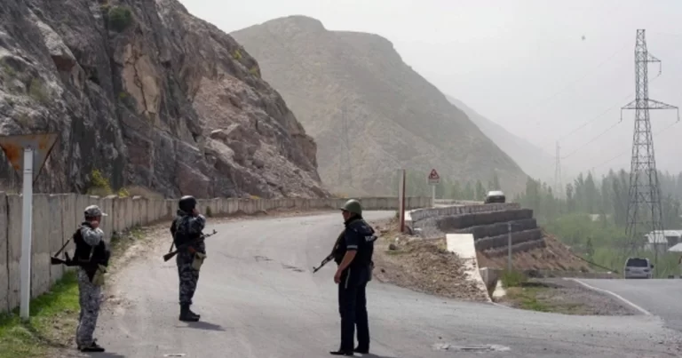 Qırğızıstan və Tacikistan 22 il davam edən məsələyə son qoydular