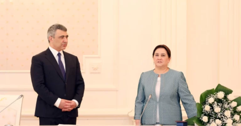 Ali Məhkəmənin hakimi işindən ayrıldı