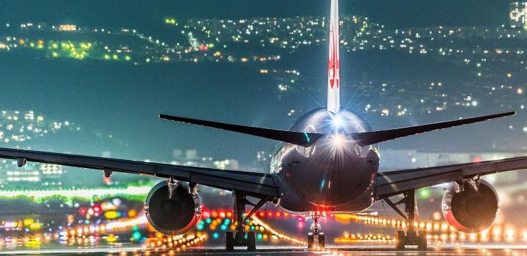 Helsinki hava limanında “Beechcraft B55” təyyarəsi saxlanılıb