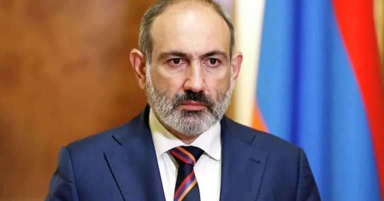 Paşinyan AZAL-ın təyyarəsinin qəzaya uğraması ilə bağlı başsağlığı verdi