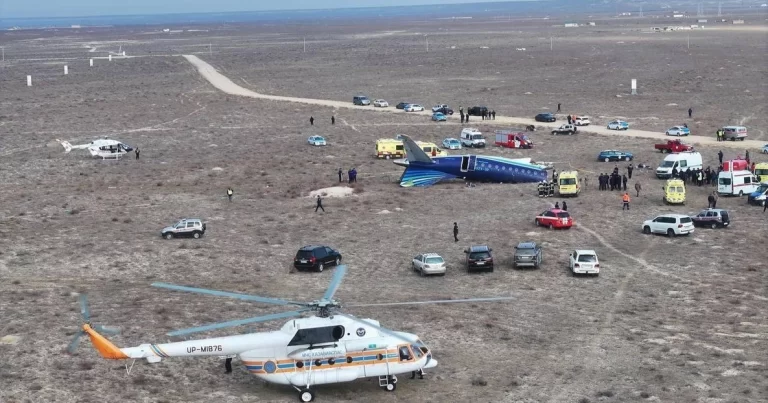 Qazaxıstan prezidentindən AZAL-a məxsus təyyarənin qəzası ilə bağlı TƏCİLİ QƏRAR