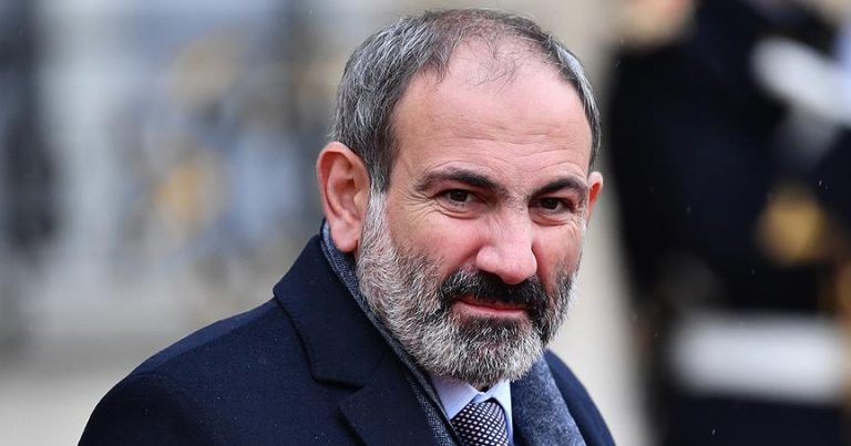 Qərbin dəstəyindən ruhlanan Paşinyan ölkəsini revanşizmə hazırlayır- ŞƏRH