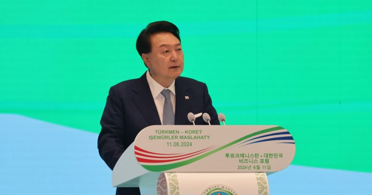 Cənubi Koreyada Prezidentin Təhlükəsizlik Xidmətinin rəhbəri də istefaya getdi